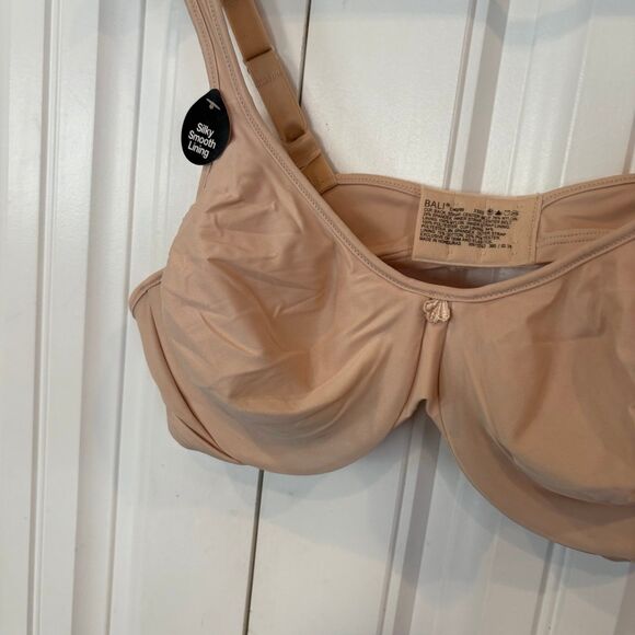 Bali Nude Bra Size 40C - Picture 3 of 6